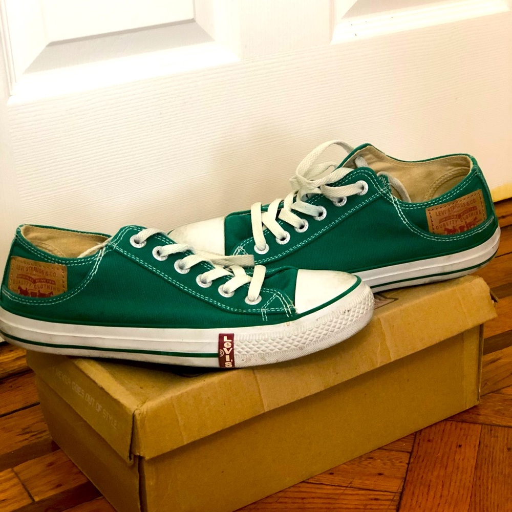 Men’s Levi’s Green sneaks